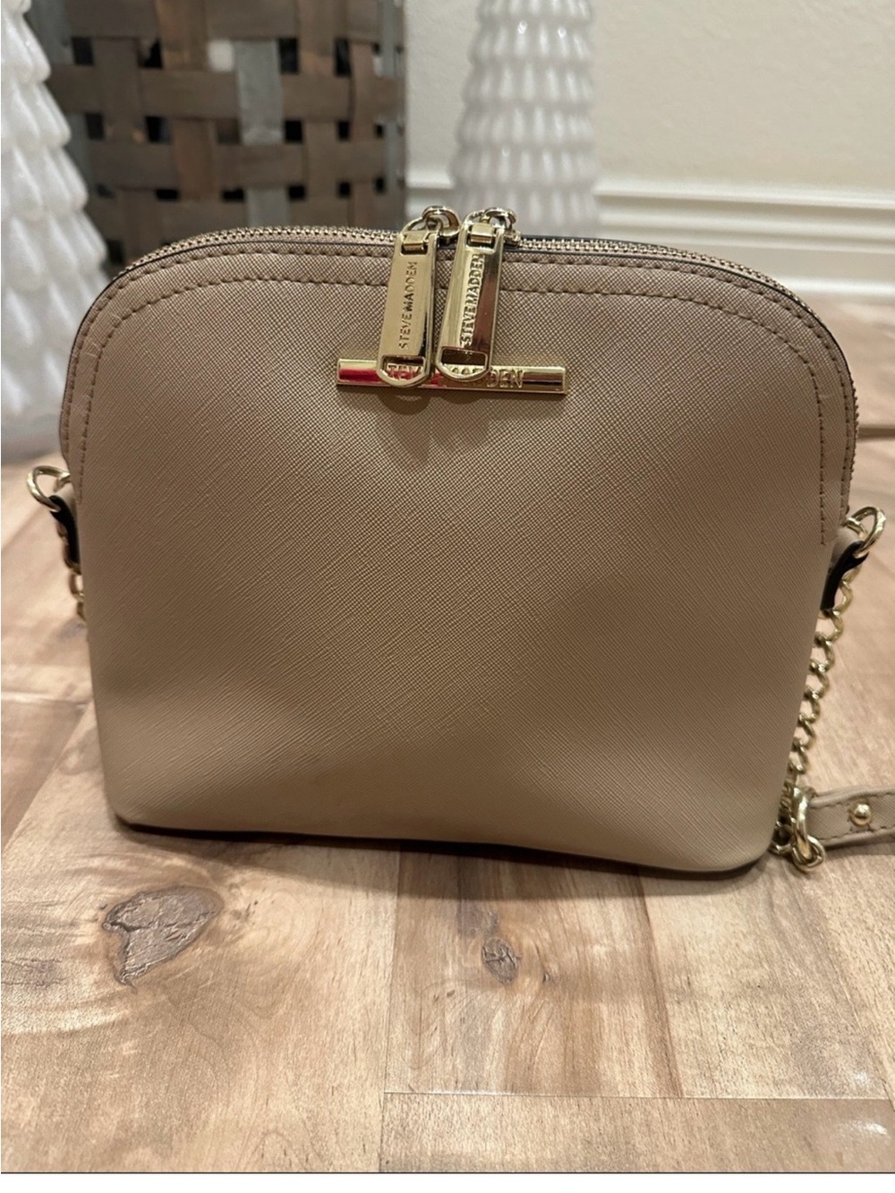 Steve Madden Taupe Crossbody with Gold Accents